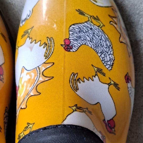 Chicken 🐔 Sloggers - Picture 5 of 5